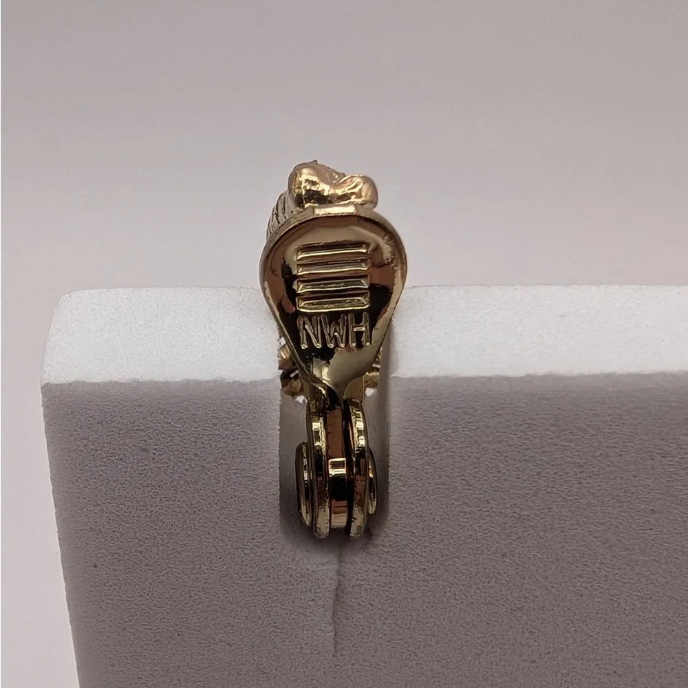 Vintage Napier Gold Tone Triple Oval‎ Hoop Clip On Earrings Signed HMN Textured